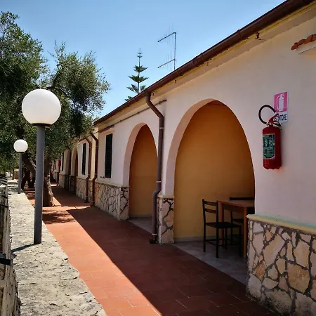 Villaggio Mare Blu ホリデーパーク 3*