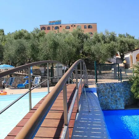 Prázdninový areál Villaggio Mare Blu