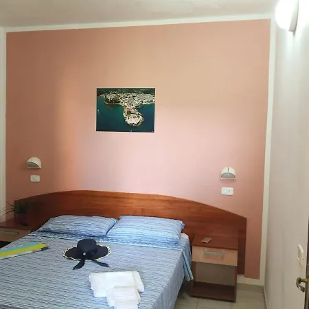 Villaggio Mare Blu Вьесте
