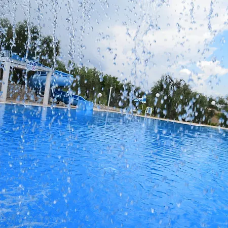 Villaggio Mare Blu פארק נופש