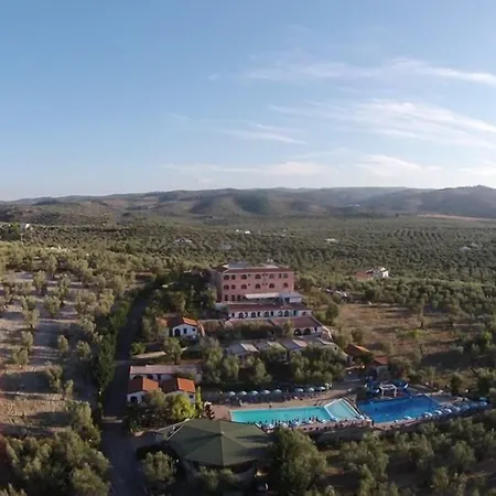 Villaggio Mare Blu פארק נופש