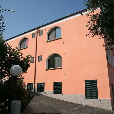 Villaggio Mare Blu ויאסטה