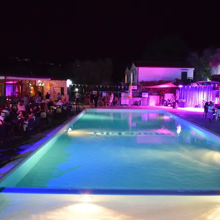 منتزه العطل Villaggio Mare Blu 3*