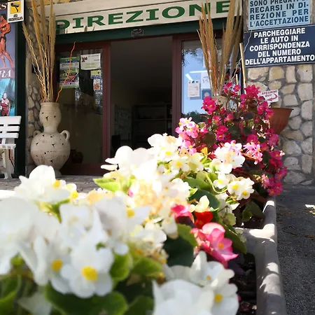 منتزه العطل Villaggio Mare Blu