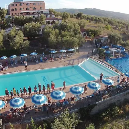Villaggio Mare Blu Üdülőpark 3*