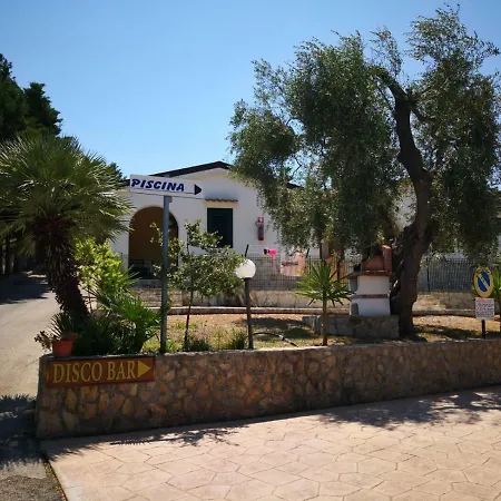 Villaggio Mare Blu Üdülőpark 3*