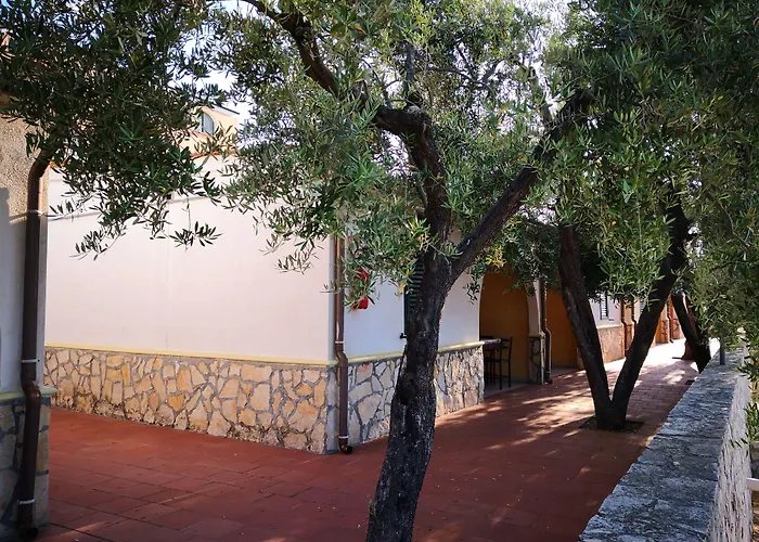 Aldeamento Turístico Villaggio Mare Blu 3*