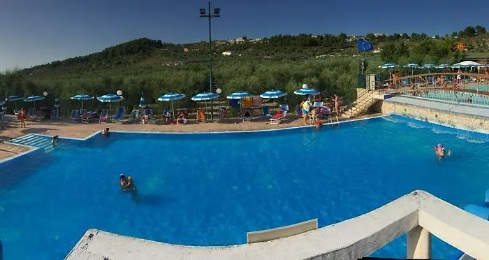 Villaggio Mare Blu Aldeamento Turístico 3*